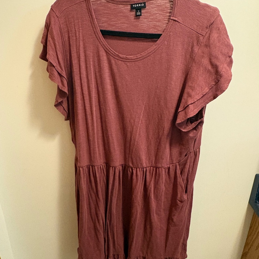 Torrid Mini Ruffle Sleeve Dress, Heathered Red Size 3